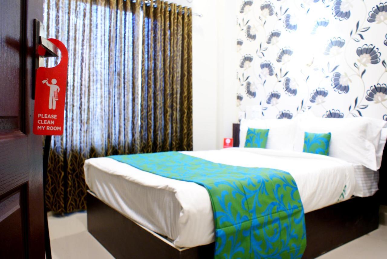 Collection O 8267 Galaxy Inn Kochi Exteriér fotografie