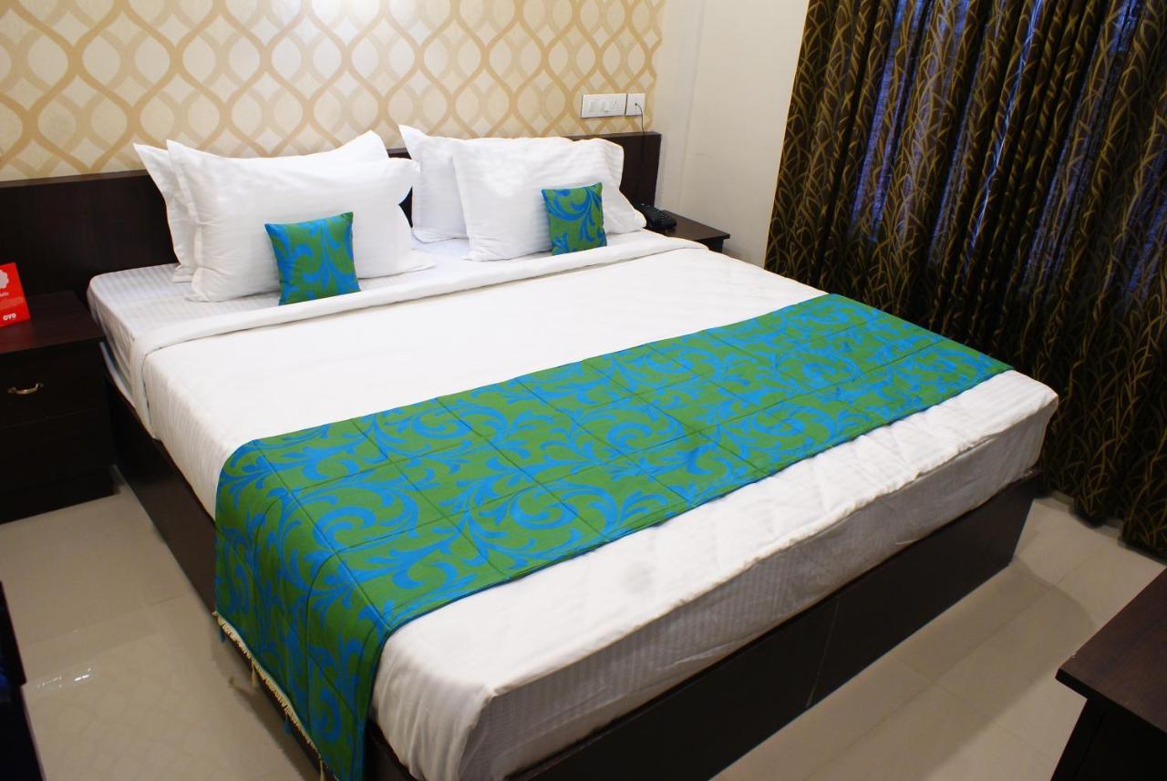 Collection O 8267 Galaxy Inn Kochi Exteriér fotografie