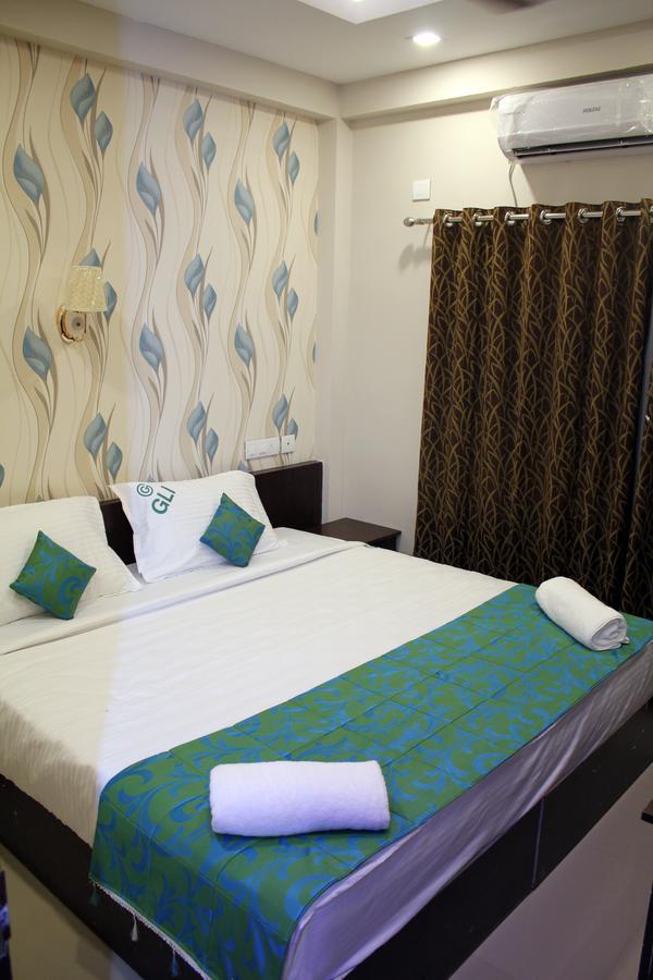 Collection O 8267 Galaxy Inn Kochi Exteriér fotografie